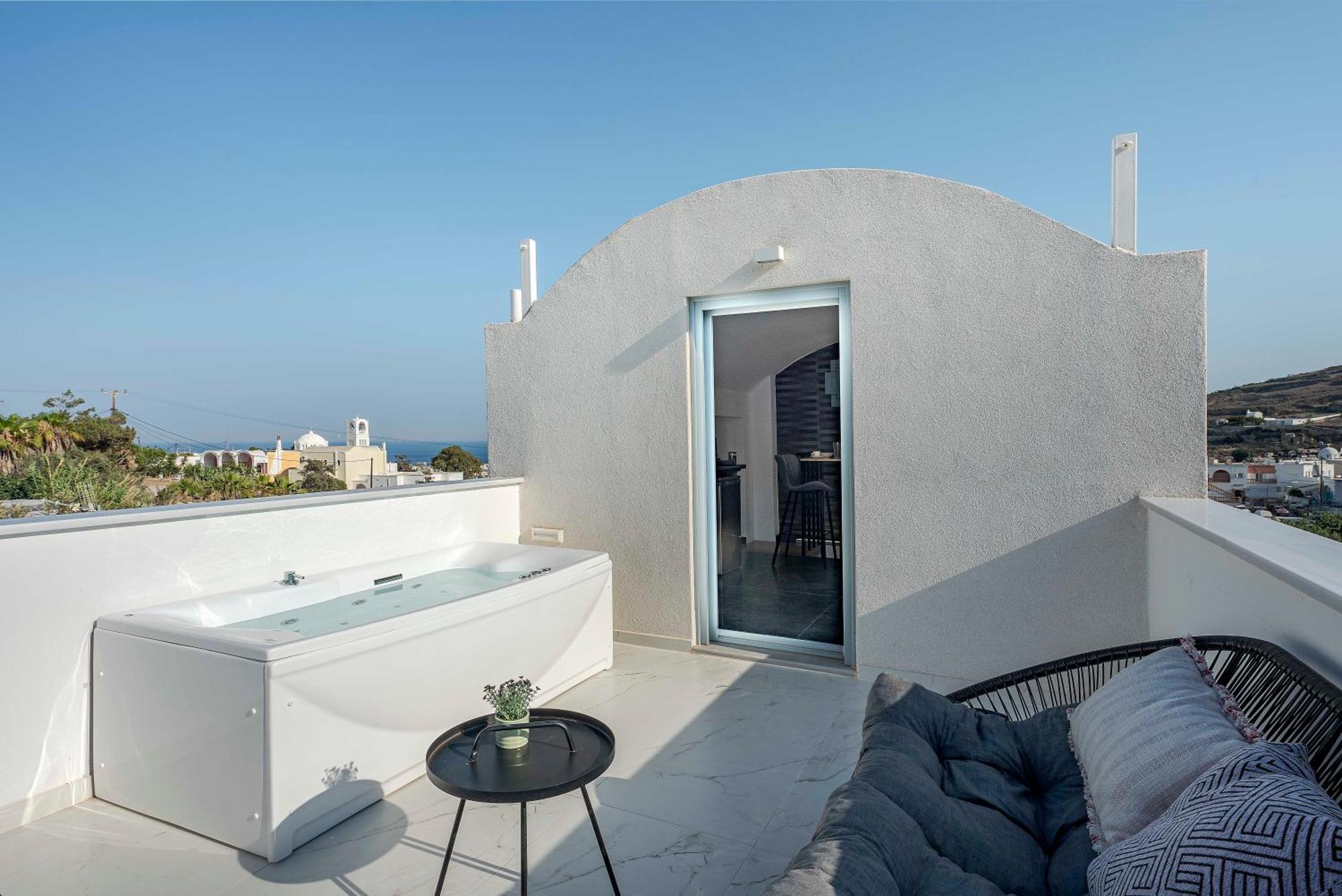 Emporio  Blackstone Luxury Suites الغرفة الصورة